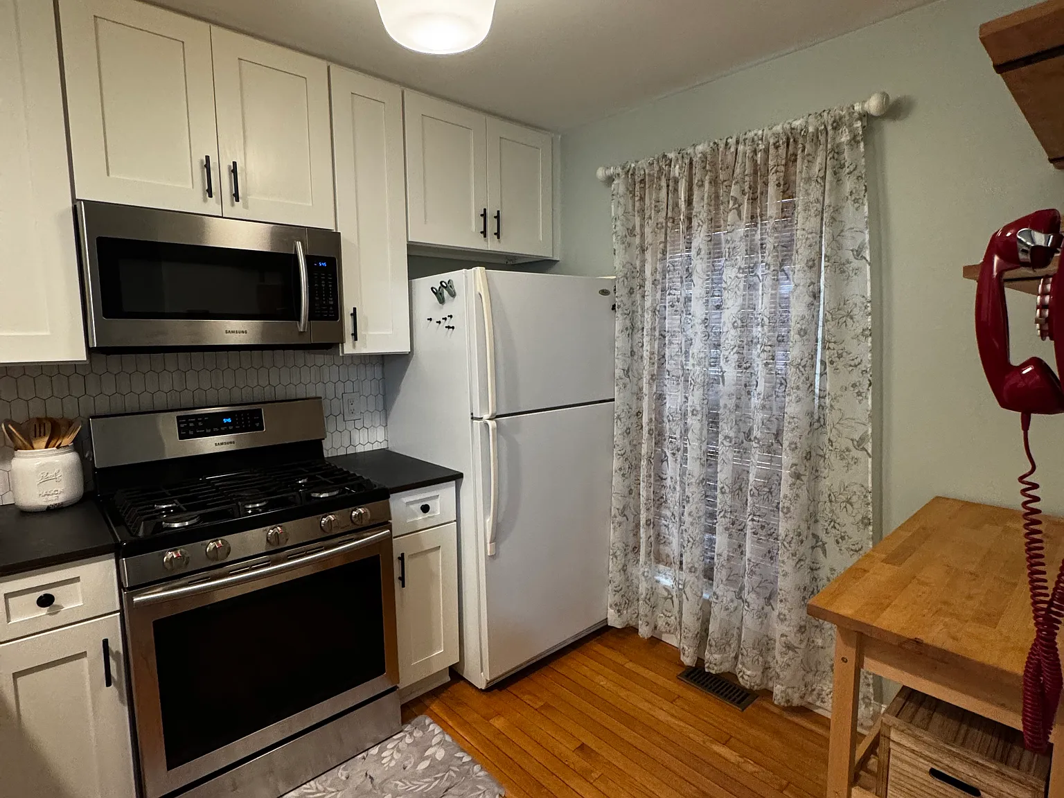2 bed, 2.5 bath, 1024 sqft, $2,750 — Photo 3