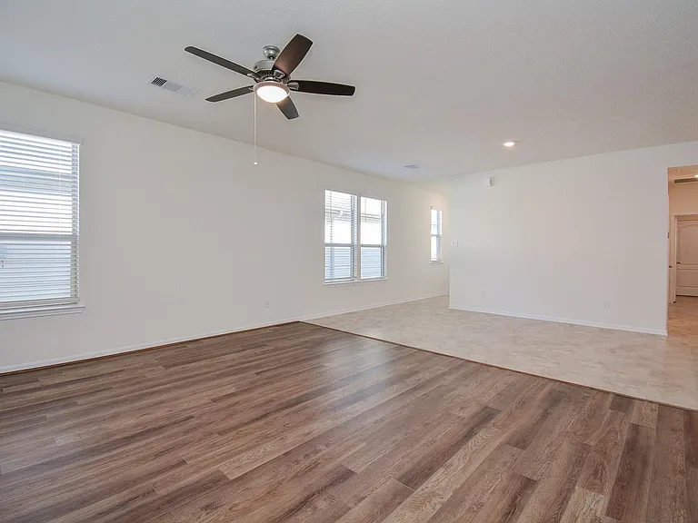 17327 Rock Willow Ln — Photo 10