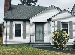 3742 Menlo Rd, Shaker Heights, OH 44120