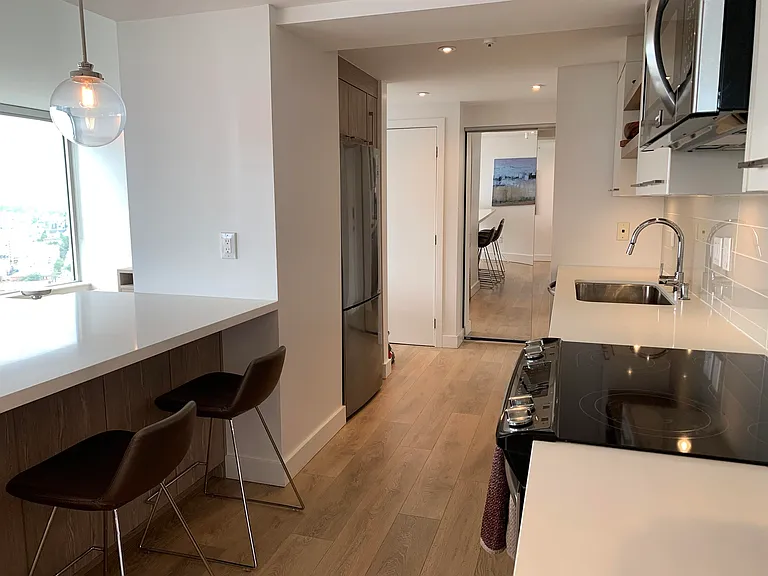 183 Keefer Pl #3102 — Photo 10