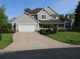 320 S Dearborn St, Indianapolis, IN
