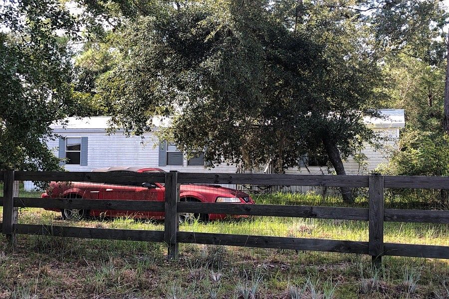 1st image of 10306 Timber Trace Dr