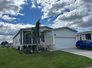 34894 Minnow Ln, Zephyrhills, FL 33541
