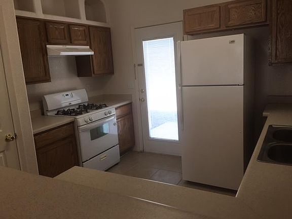 4th image of 10781 Blue Sage Cir