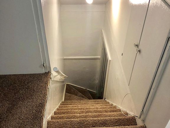 3rd image of 51 Willard St #2