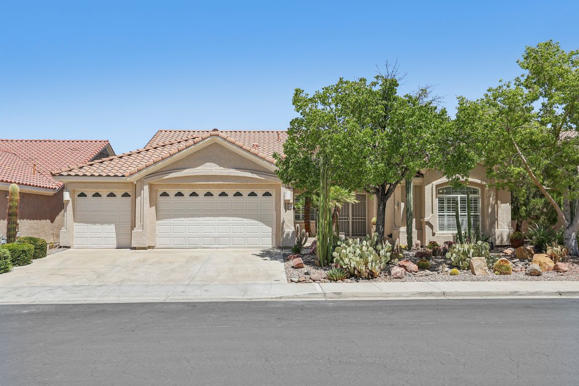Summerwind Cir-S0108-001.jpg