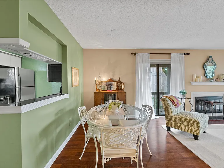 1201 N Pierce St #46 — Photo 11