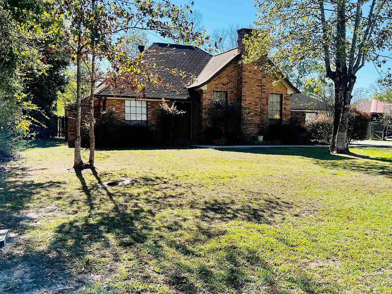 6215 Hazelwood, Orange, TX 77632 MLS 243245 Zillow