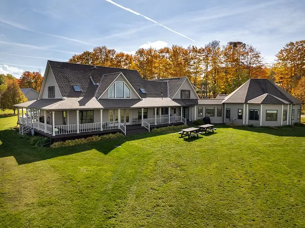 866 Rocking Rock Rd, Greensboro, VT 05841