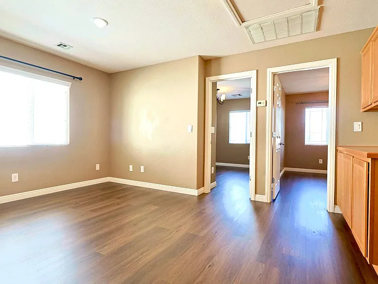 10643 Tray Mountain Ave — Photo 15