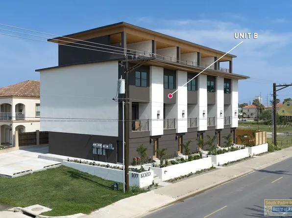 107 W Acapulco St #2, South Padre Island, TX 78597
