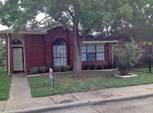 10424 Summer Oaks Dr, Dallas, TX 75227