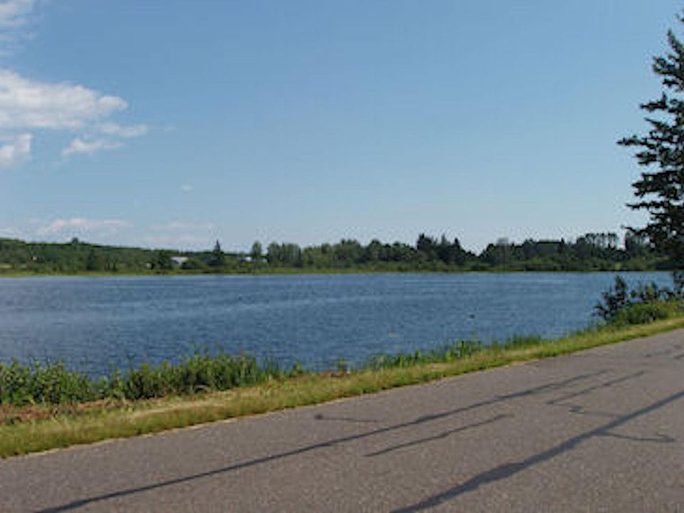 1st image of Outlot 7 River Road N 7 &