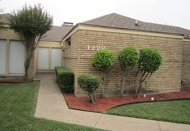 1st image of 1222 Richland Oaks Dr
