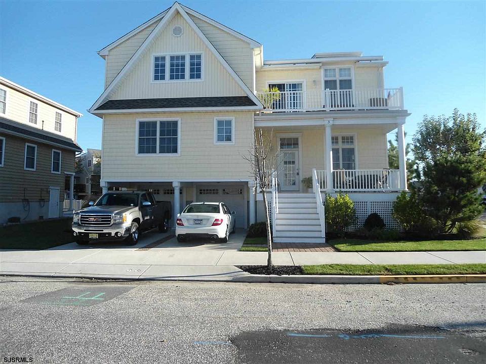 1st image of 1-3 W 12th St #1