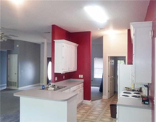 5th image of 2313 Highland Dr
