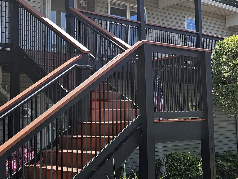 605 Carlyle Way — Photo 2