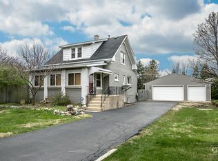 2424 Maple Ave, Downers Grove, IL 60515