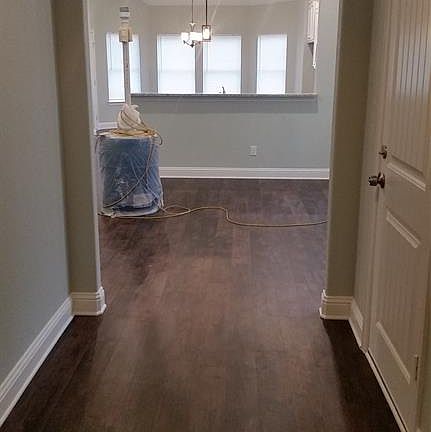 3rd image of 2403 Skylark Dr