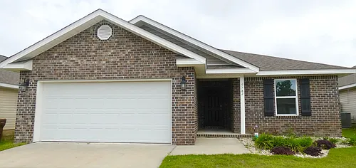 5784 Guinevere Ln Photo 1