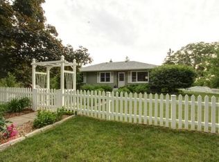 1153 Delaware Ave, Mendota Heights, MN 55118
