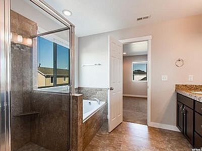 Level 2 - Master Bath