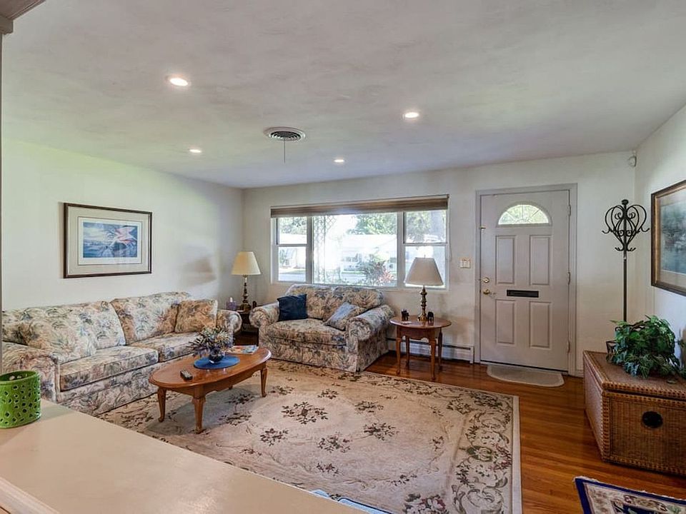 1st image of 170 Daytona Ave #Id1246351p