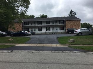 2632 Ellet Ave #4, Akron, OH 44312