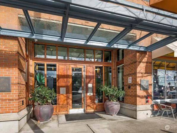 2414 1st Avenue #321, Seattle, WA 98121