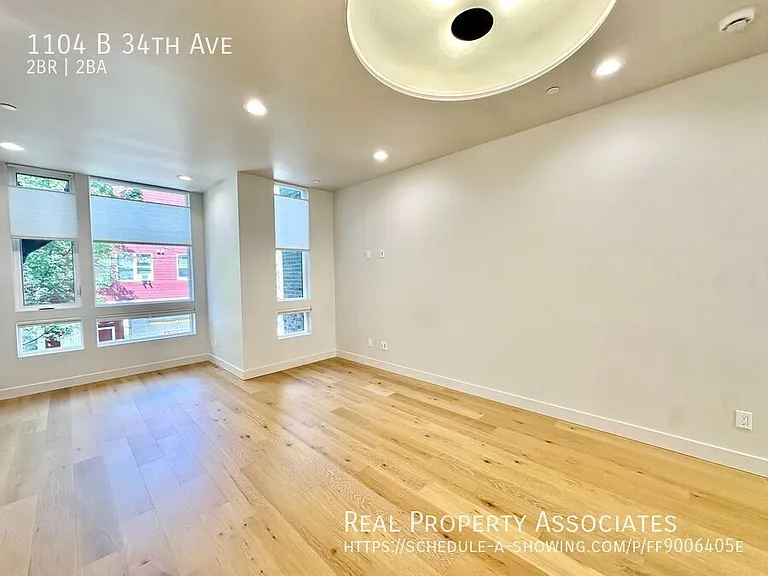 1104B 34th Ave — Photo 15