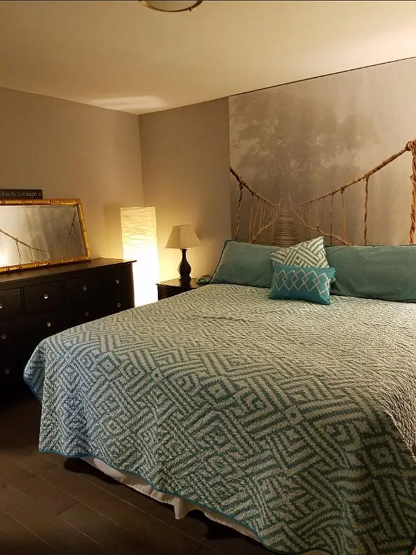 2 bed, 850 sqft, $2,300 — Photo 4