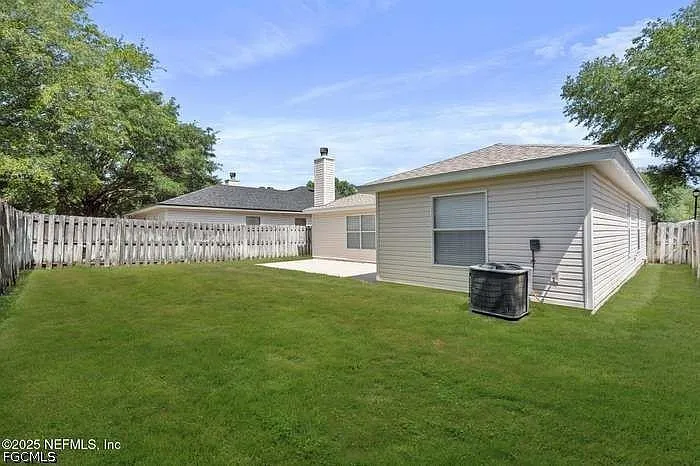 10018 Govern Ln — Photo 24
