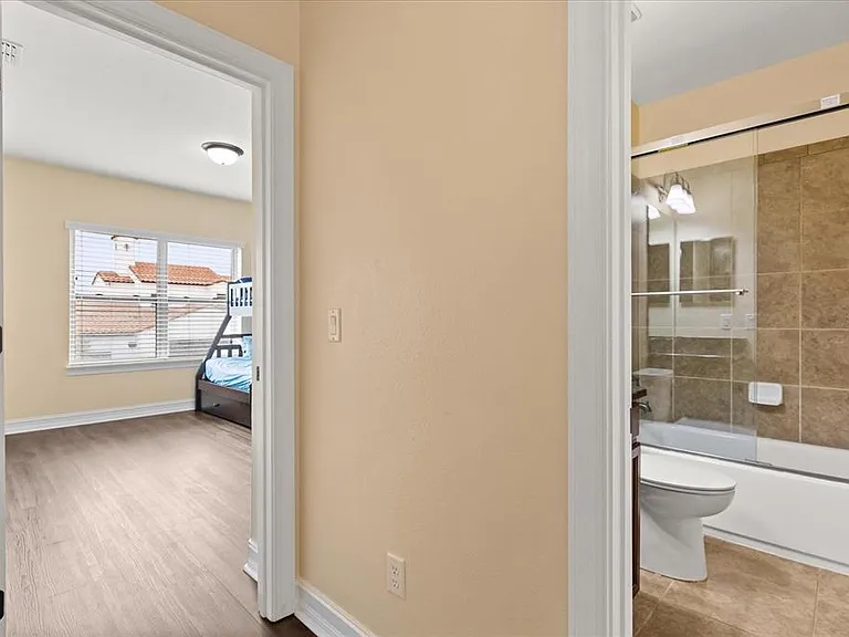 7231 Sangalla Dr — Photo 51