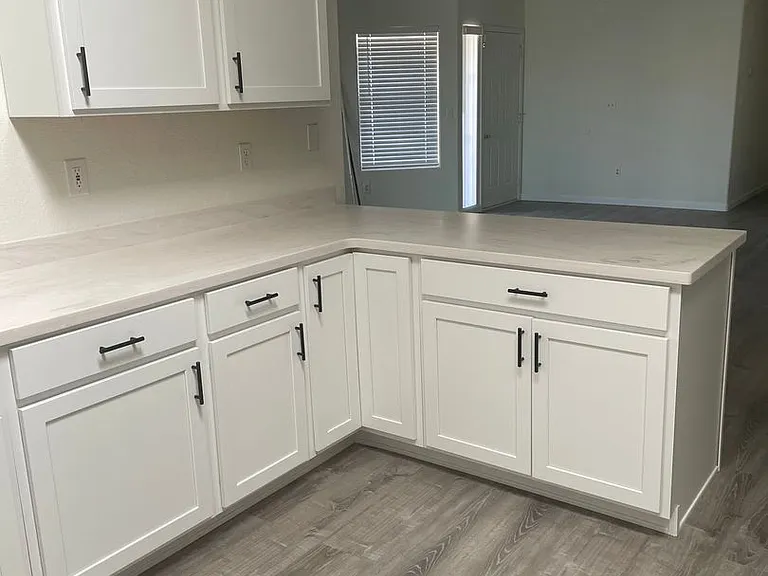 1171 Regency Dr — Photo 14