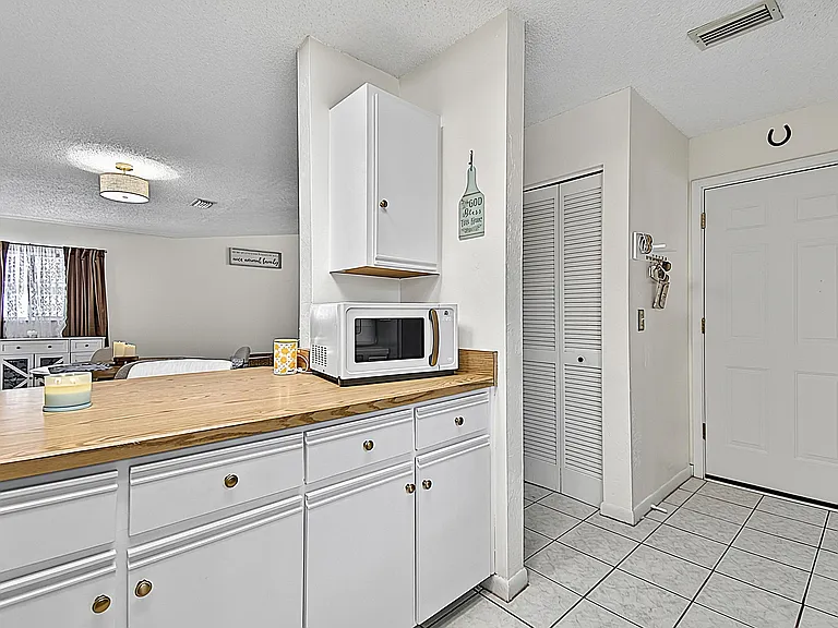 4 Zanzibar Balsan Ct — Photo 23