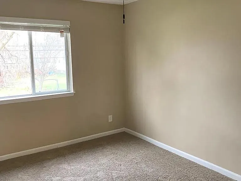 42556 Plymouth Hollow Dr — Photo 11