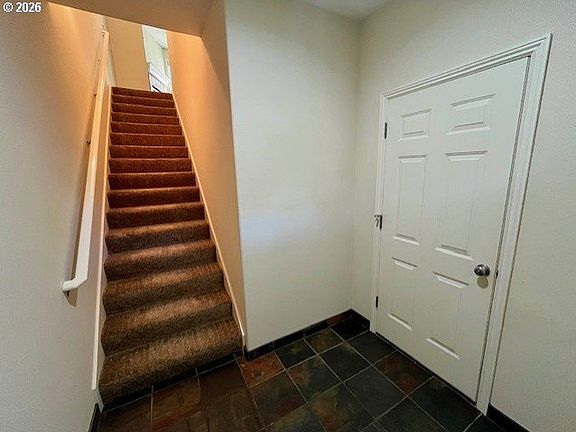 5th image of 10478 NW Forestview Way