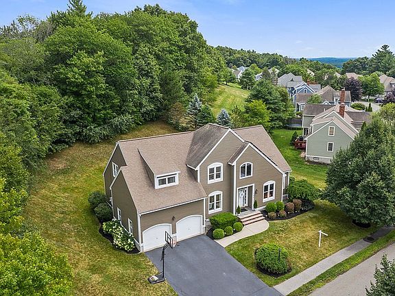 2nd image of 106 Weyland Cir
