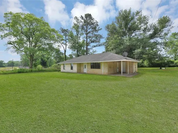 200 Lilley Rd, Shepherd, TX 77371