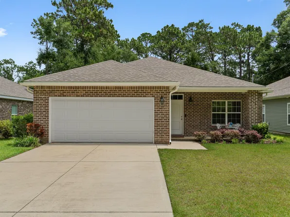 515 Johnson St, Valparaiso, FL 32580