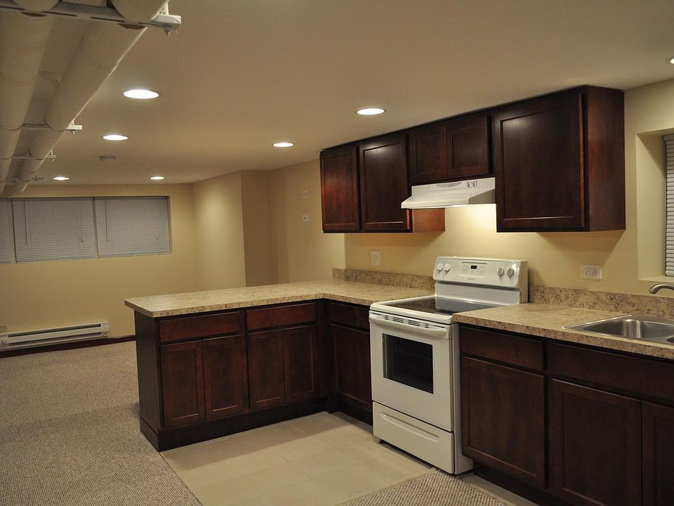 1st image of 5105 W Cornelia Ave #G