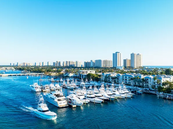 178 Lake Drive #4102, Palm Beach Shores, FL 33404