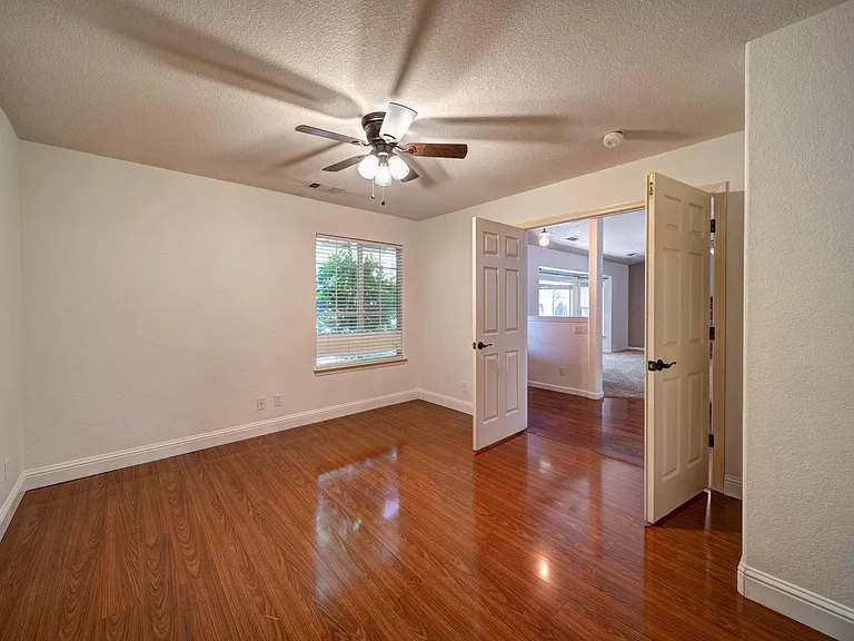 4934 Tralee Ln — Photo 11