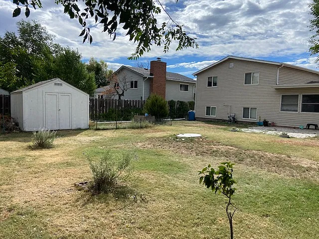 4 bed, 1784 sqft, $2,500 — Photo 2