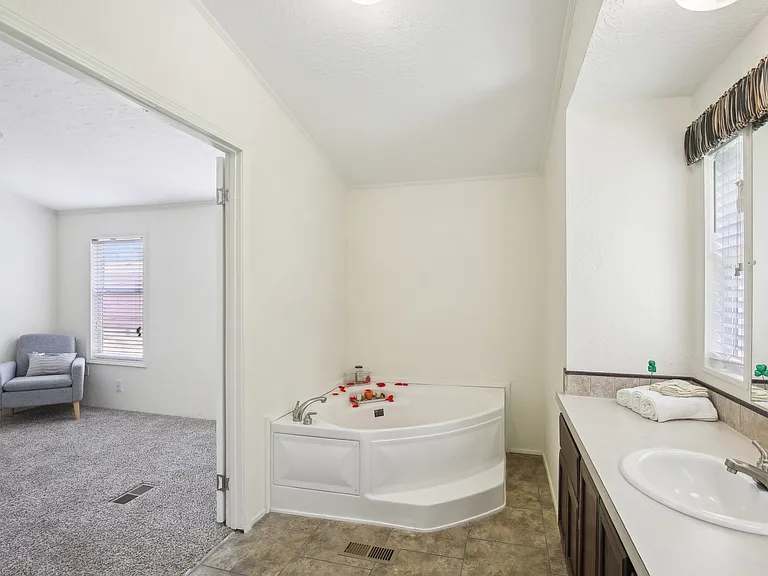 Valley Ridge — Photo 22