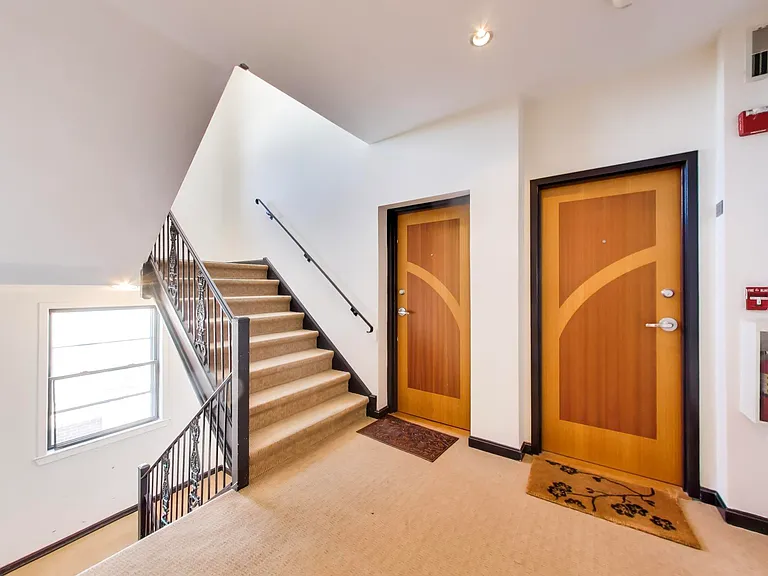 116 N Carolina Ave SE #302 — Photo 11