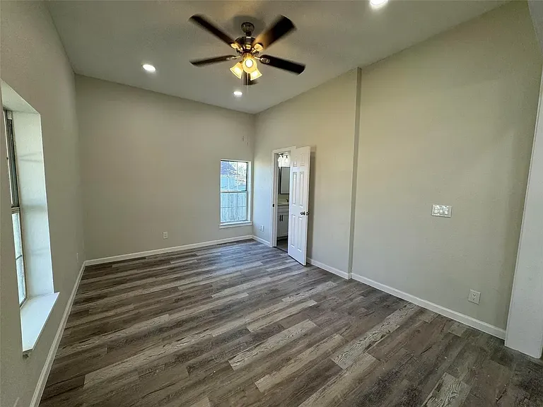 309 S Louisiana Dr — Photo 15