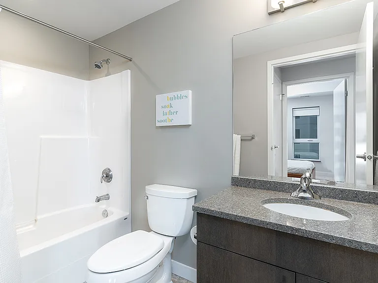 1167 Rothesay St — Photo 7