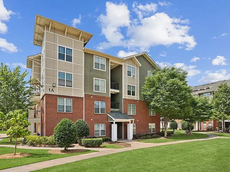 Heritage Station Apartments — Photo 13