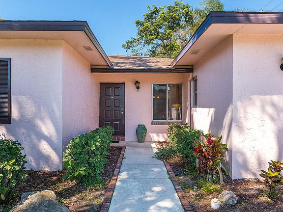 4th image of 14656 Bonaire Blvd